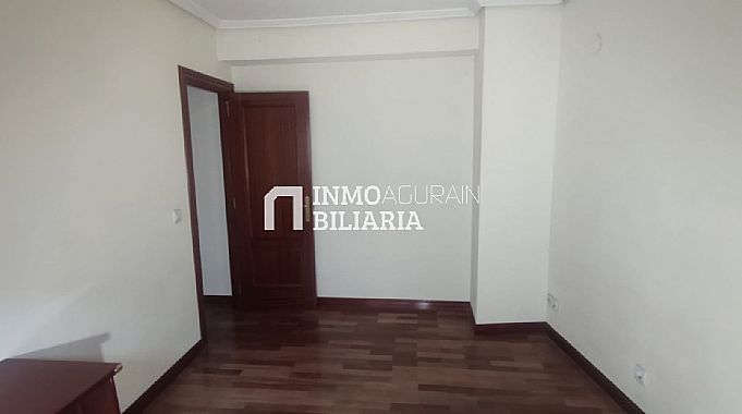 PISO + TRASTERO EN LEINTZ GATZAGA