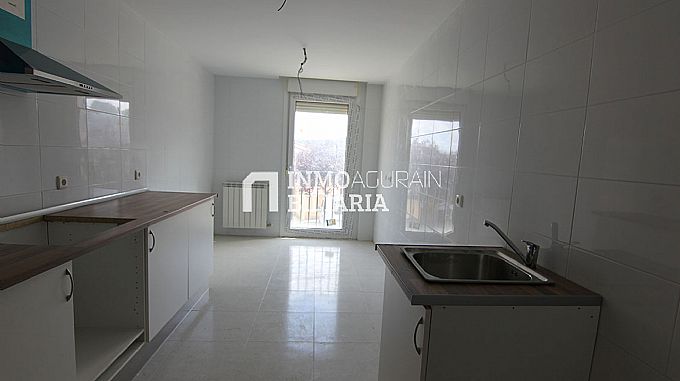 Venta de piso en Lern