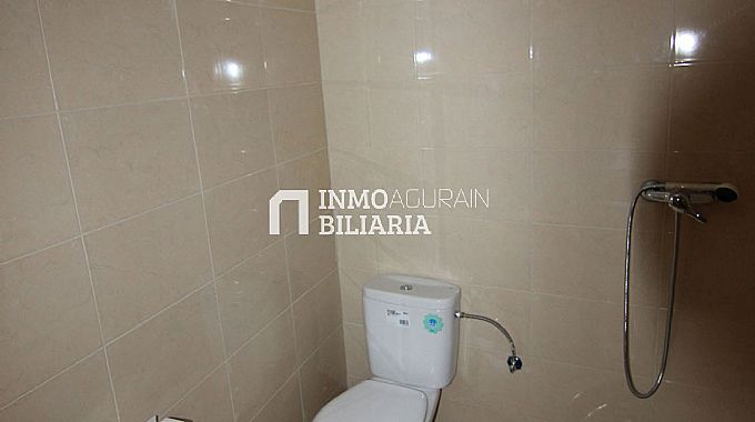 Venta de piso en Lern