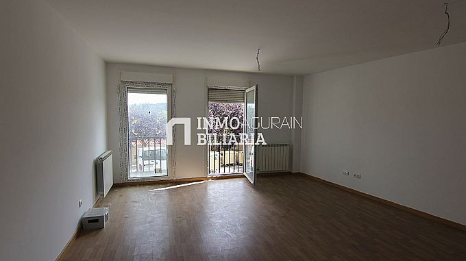 Venta de piso en Lern
