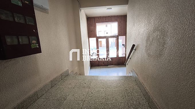 PISO EN LODOSA