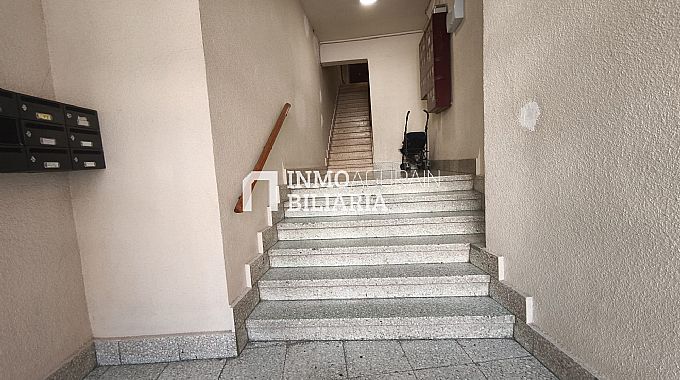 PISO EN LODOSA