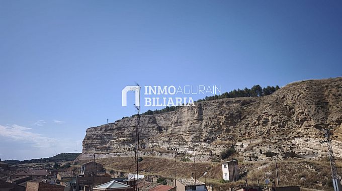 PISO EN LODOSA