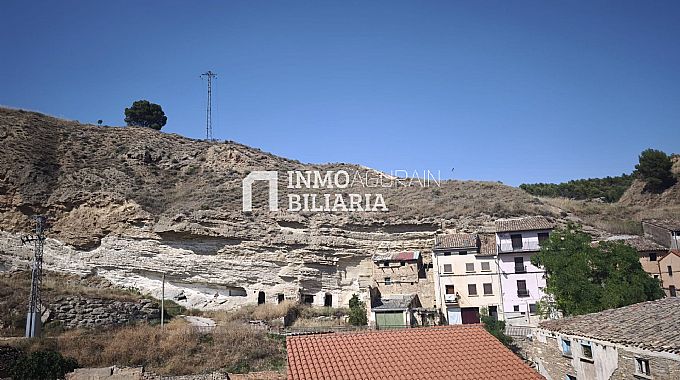 PISO EN LODOSA