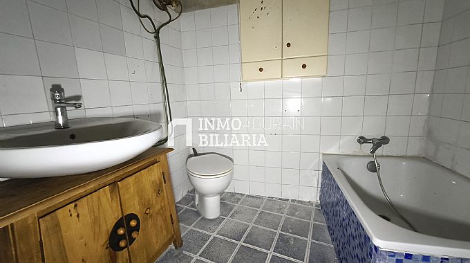 PISO EN LODOSA