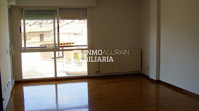 PISO EN VILLAMEDIANA DE IREGUA