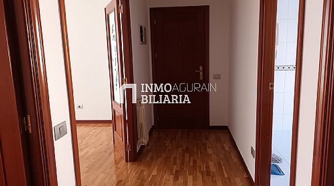 Venta de piso en Logro�o