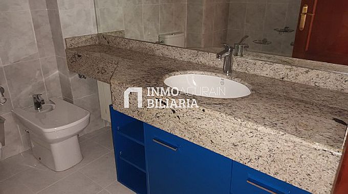 Venta de piso en Logro�o