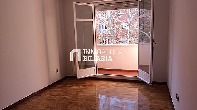 Venta de piso en Logro�o