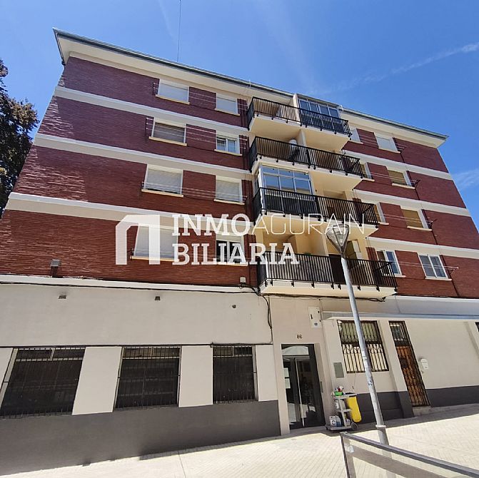 PISO EN AVENIDA VILLAVA DE PAMPLONA - 11