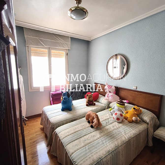 PISO EN AVENIDA VILLAVA DE PAMPLONA - 24