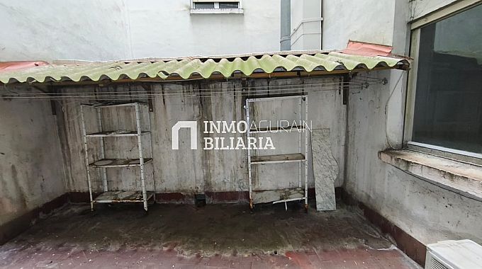 PISO + PLAZA DE PARKING