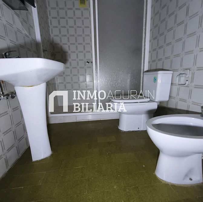 PISO + PLAZA DE PARKING - 3