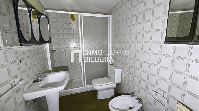 PISO + PLAZA DE PARKING