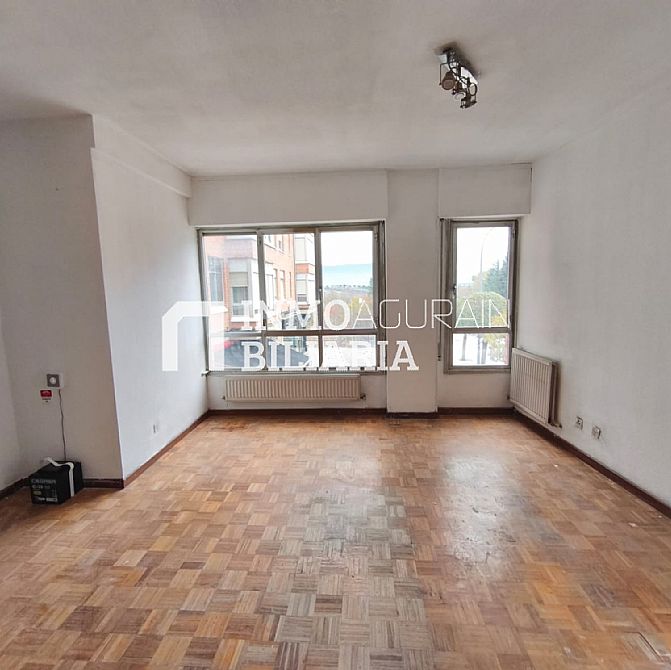 PISO + PLAZA DE PARKING - 1