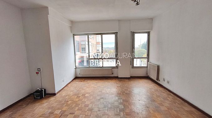 PISO + PLAZA DE PARKING