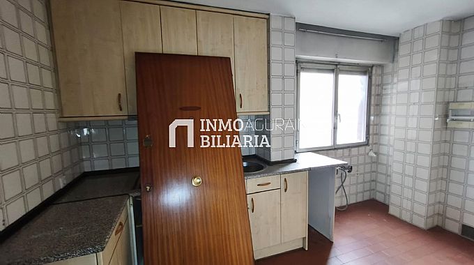 PISO + PLAZA DE PARKING