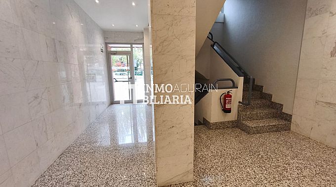 PISO + PLAZA DE PARKING