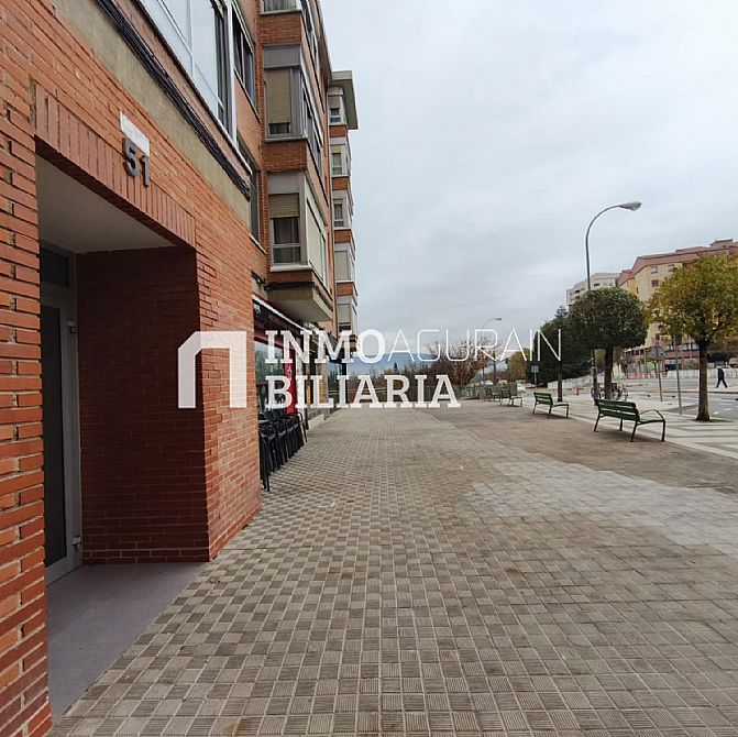 PISO + PLAZA DE PARKING - 21