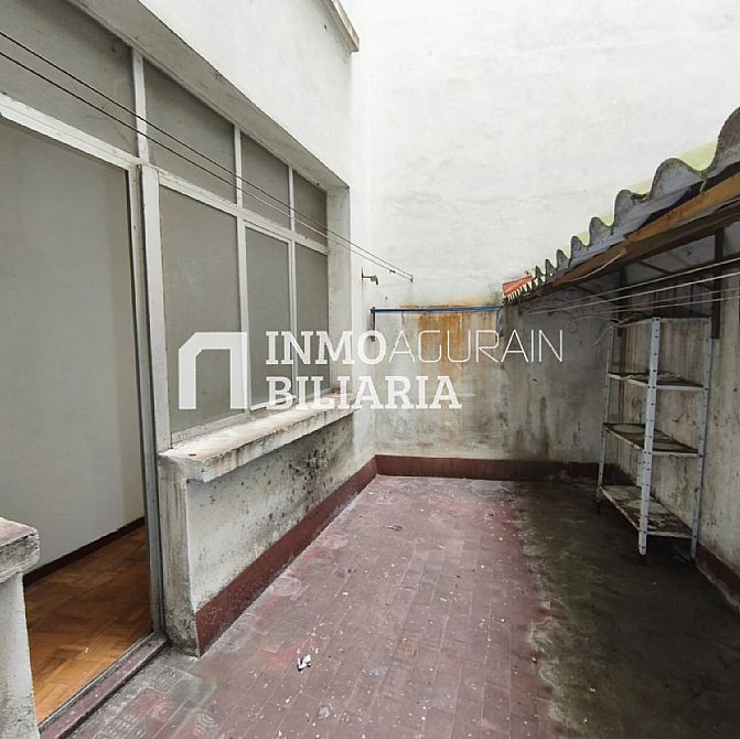 PISO + PLAZA DE PARKING - 25