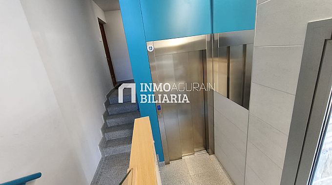 PISO EN CALLE UHARTE ARAKIL DE PAMPLONA