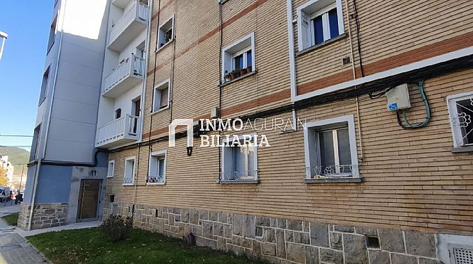 PISO EN CALLE UHARTE ARAKIL DE PAMPLONA