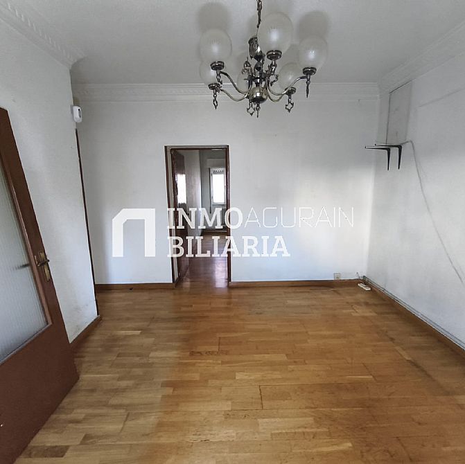 PISO EN CALLE UHARTE ARAKIL DE PAMPLONA - 7