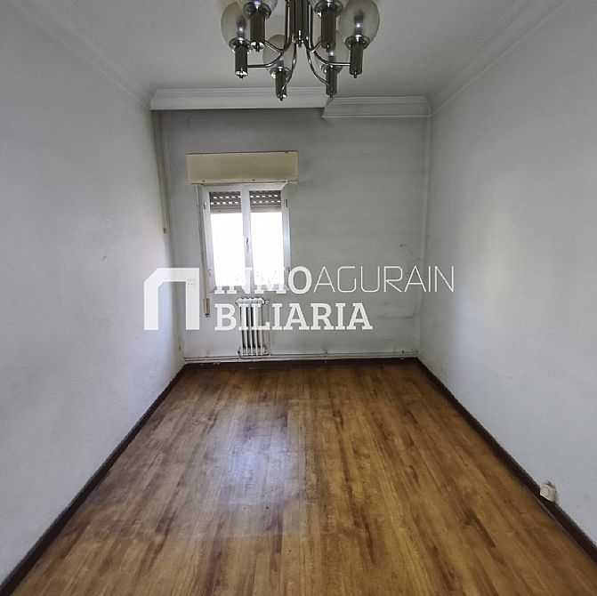 PISO EN CALLE UHARTE ARAKIL DE PAMPLONA - 10