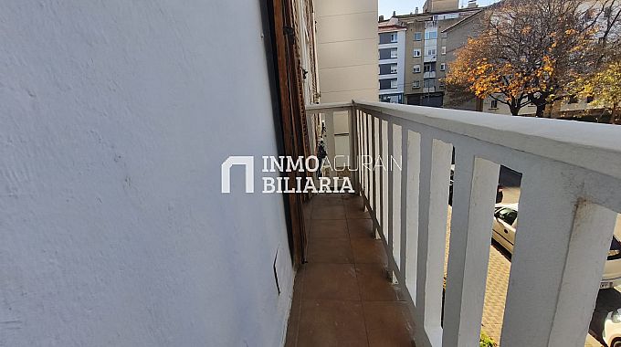 PISO EN CALLE UHARTE ARAKIL DE PAMPLONA