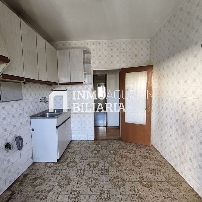 PISO EN CALLE UHARTE ARAKIL DE PAMPLONA - 14