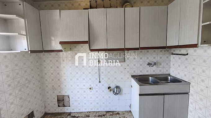 PISO EN CALLE UHARTE ARAKIL DE PAMPLONA