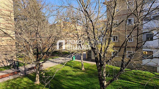 PISO EN CALLE UHARTE ARAKIL DE PAMPLONA