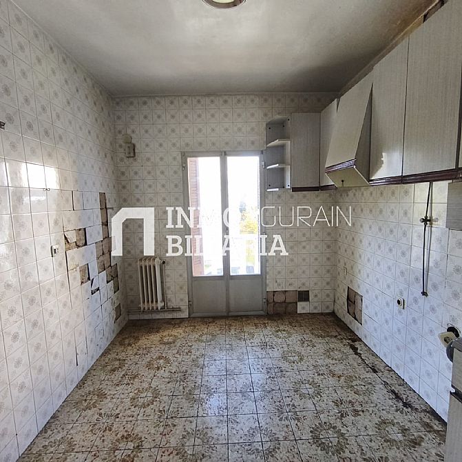 PISO EN CALLE UHARTE ARAKIL DE PAMPLONA - 20