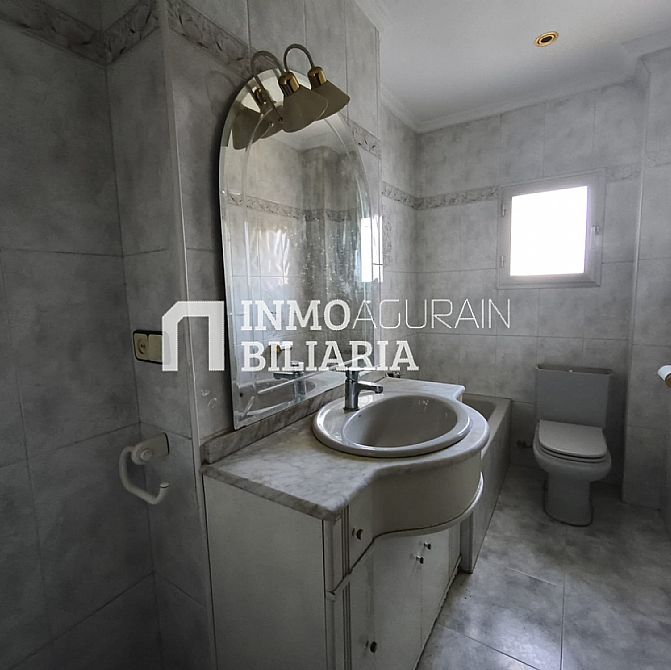 PISO EN CALLE UHARTE ARAKIL DE PAMPLONA - 22