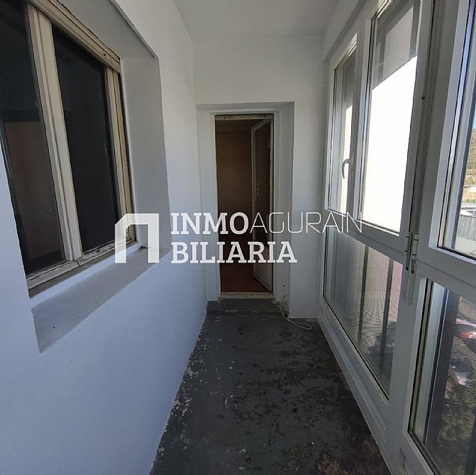 PISO EN CALLE AZOZ - 16