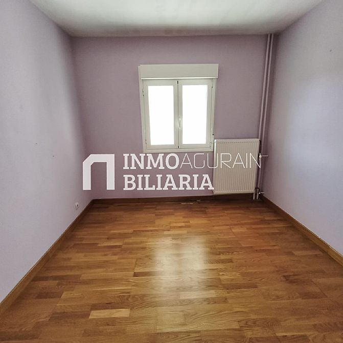 PISO EN CALLE AZOZ - 20