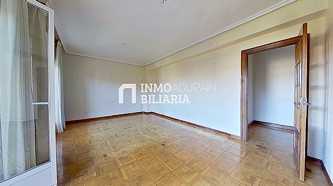 PISO EN MONASTERIO DE IRACHE DE PAMPLONA