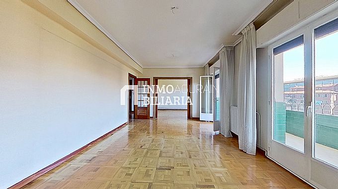 PISO EN MONASTERIO DE IRACHE DE PAMPLONA