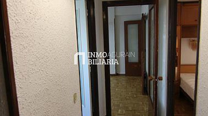 VENTA DE PISO EN AGURAIN-SALVATIERRA