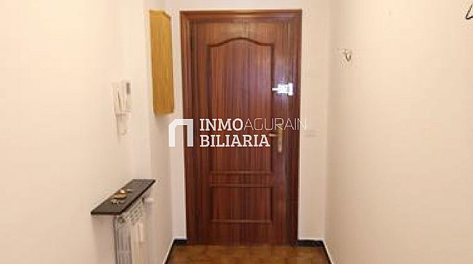 PISO CON ASCENSOR EN AGURAIN
