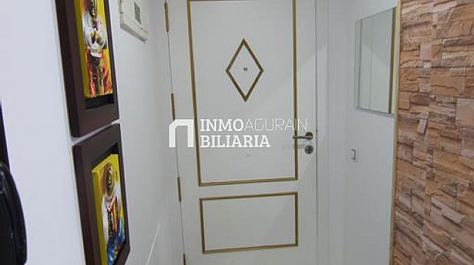 VENTA PISO VPO EN AGURAIN