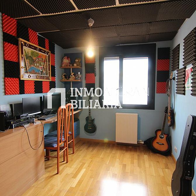 VENTA PISO VPO EN AGURAIN - 6