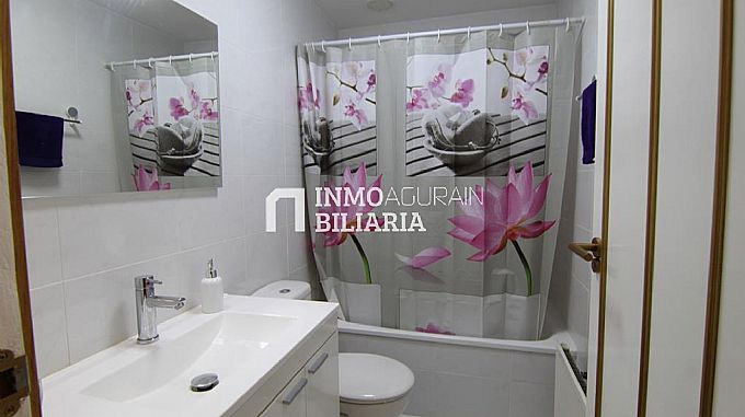 VENTA PISO VPO EN AGURAIN