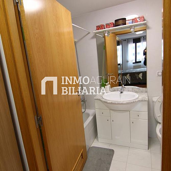 VENTA PISO VPO EN AGURAIN - 12