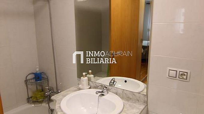 VENTA PISO VPO EN AGURAIN