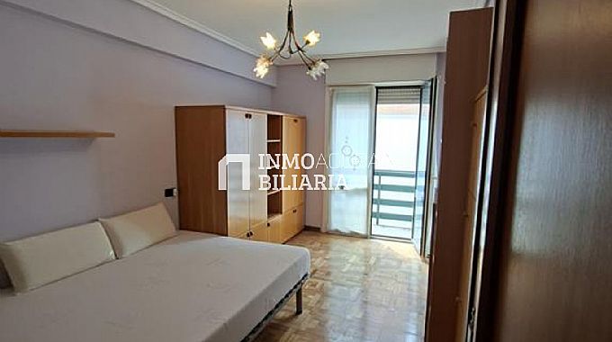 VENTA DE ESPECTACULAR PISO EN AGURAIN