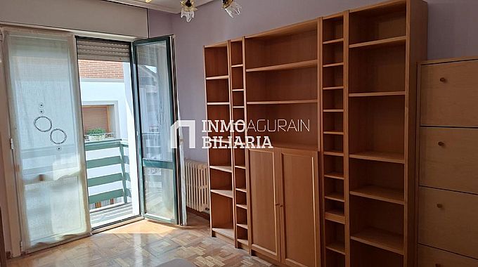 VENTA DE ESPECTACULAR PISO EN AGURAIN