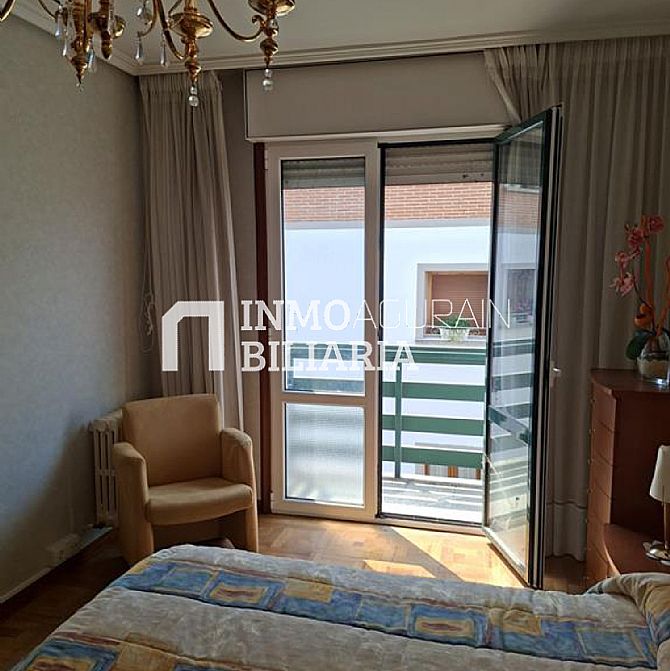 VENTA DE ESPECTACULAR PISO EN AGURAIN - 27