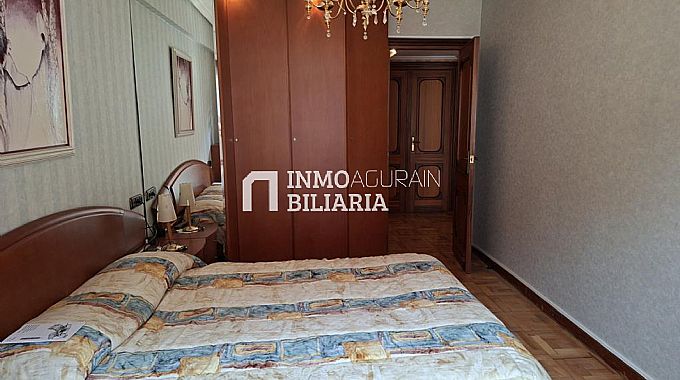 VENTA DE ESPECTACULAR PISO EN AGURAIN