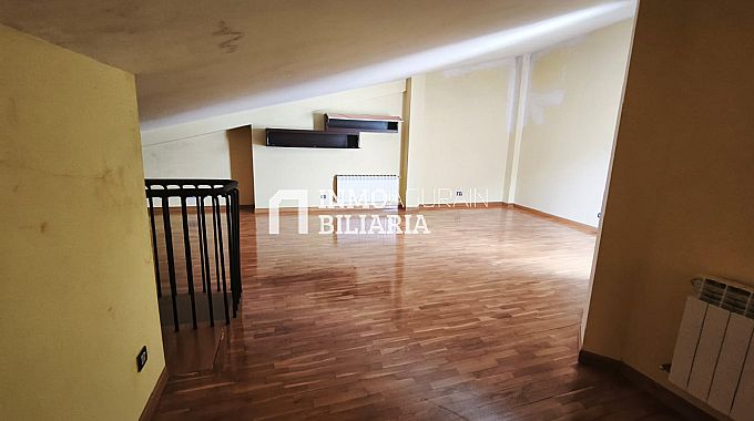 PISO EN AGURAIN